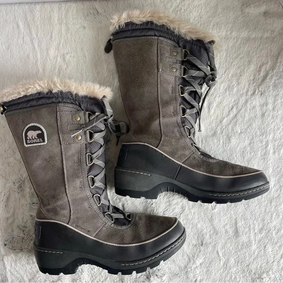 Sorel Tivoli III High Winter Boot - Women's, Quarry, Cloud Size7 - Picture 8 of 13